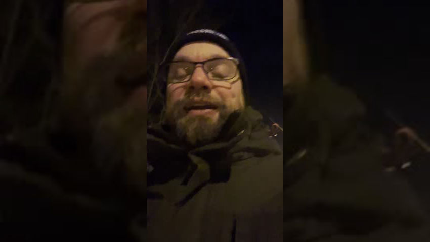 Ihmiset jotka edelleen haluaa ihailla Elon Muskia, on kuin ne jotka ihailee Adolf Hitlerin johtajantaitoja.